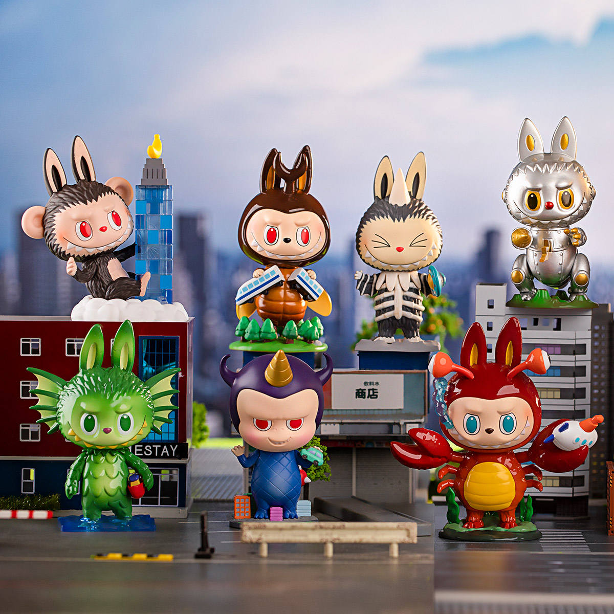 Pop Mart Labubu The Monsters Toys 12体セット POP MART Kaiju Series - Mystery Boxes of Labubu Dolls