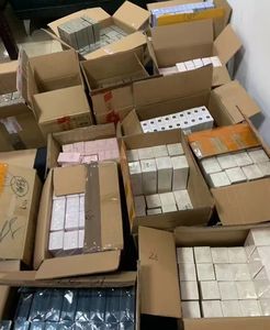 Venta al por mayor marca <span class=keywords><strong>Lost</strong></span> Perfume <span class=keywords><strong>Cherry</strong></span> Wood Rose Spray cuerpo Mist Spray Flora fragancia Perfume para mujeres Eau De Toilette Spray - Product Image 2