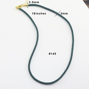 <span class=keywords><strong>Collier</strong></span> <span class=keywords><strong>ras</strong></span> <span class=keywords><strong>de</strong></span> <span class=keywords><strong>cou</strong></span> BCL1322 populaire avec fermoirs en laiton, cordon en corde <span class=keywords><strong>de</strong></span> soie tressée en <span class=keywords><strong>nylon</strong></span> multicolore, extrémités dorées - Product Image 6