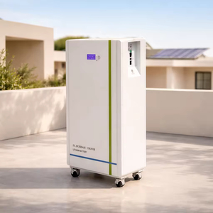 แบตเตอรี่พลังงานแสงอาทิตย์แบบเคลื่อนที่10kWh ล้อ LiFePO4 51.2V IP55แอป WiFi สามารถวางซ้อนกันได้ในบ้านแบบกริด - Product Image 4