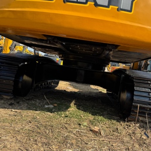 Used SANY 215H Heavy Duty Hydraulic Excavator Crawler <b>Machine</b> for <b>Construction</b> Site and Earthmoving - Product Image 6