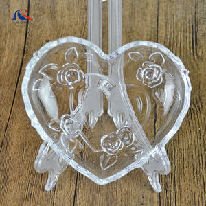 ชามเชอ<span class=keywords><strong>ร์</strong></span>รี่รูปหัวใจขนาด 6.3 นิ้ว พร้อมลวดลายดอกกุหลาบนูน สำหรับตกแต่งบ้าน จานใสลึกสำหรับของหวาน ของขวัญโปรโมชั่นวันวาเลนไทน์ - Product Image 3