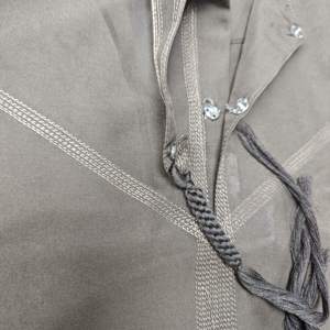 เสื้อผ้ามุสลิมแบบดั้งเดิมโพลีเอสเตอร์ระบายอากาศได้พิมพ์ลายนูนสไตล์อาหรับสำหรับเด็กฤดูหนาว - Product Image 3