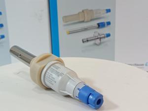 Capteur de conductivité numérique à 2 électrodes Endress Hauser Memosens Cls15e, précision de 5 %, matériau en verre, OEM, IP68, garantie 1 an - Product Image 4