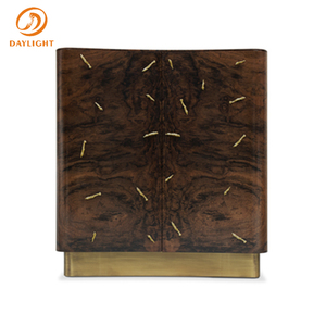 Minibar de lujo con diseño personalizado, esquinero de exhibición con pata de acero inoxidable, sala de estar marrón para armario de madera, venta al por mayor - Product Image 5