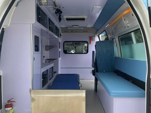 รถพยาบาลโฟตอนใหม่ 4x2 4x4 รถพยาบาลพร้อมเปลหาม ราคาถูก ขายสำหรับการขนส่งผู้ป่วยในโรงพยาบาล - Product Image 4