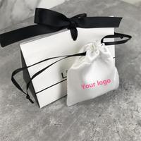 Différentes tailles pour les invités, Triangle personnalisé pliable pliable emballage Design faveurs cadeau couleur boîte à bonbons cadeaux de mariage