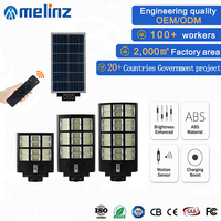 Lampadaire Solaire Intégré 300-500W à Télécommande en Promotion pour Développeurs Immobiliers, Zones Résidentielles et Jardins