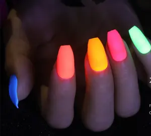 Glow In Dark Drücken Sie auf Nägel Auf Lager Großhandel Leuchtende Falsche Nägel Verkäufer Private Label Verpackungs box Künstliche Fingernägel