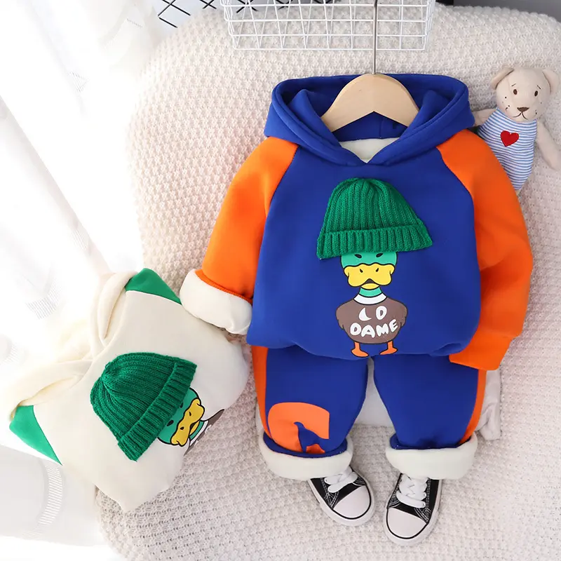 Wholesale children's suit duck pattern stitching color hooded cotton sweatshirt suit winter warm boy suit
