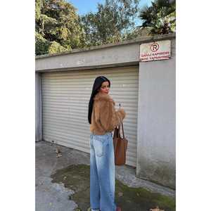 เสื้อแจ็คเก็ตขนสัตว์เทียมแบบสั้น Tan Fausta พร้อมเข็มขัดรัด  ลายพิมพ์กระต่าย จิ้งจอก และมิงค์  ผ่านการเคลือบและทอในเนื้อผ้าแคชเมียร์ - Product Image 1