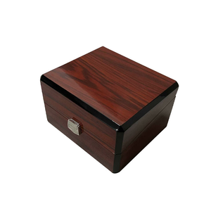 Factory Direct Glossy Wooden <b>Watch</b> Box with Leather Lining, Premium Piano Finish Single <b>Watch</b> Presentation Box with Wooden <b>Case</b> - Product Image 5