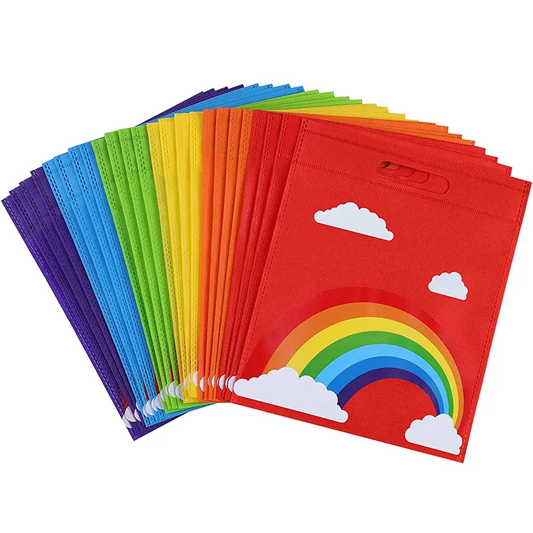 Benutzer definierte Regenbogen Muster Vlies Taschen Party Favor Geschenk Vlies D-Cut Taschen Geburtstags feier Taschen mit Griffen
