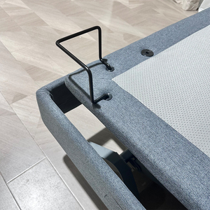 Cama de Altura Ajustable con 4 Motores de Masaje y Diseño Moderno para Ancianos y Cuidado en el Hogar - Product Image 6
