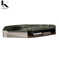 Table basse en marbre de qualité supérieure avec structure en acier inoxydable, mobilier de villa de luxe, design moderne