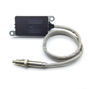 Sensor de Oxígeno y Nitrógeno Nox 5WK97400 de 4 Pines Cuadrados y 24V para Analizador de Gases de Camiones Scania - Product Image 1