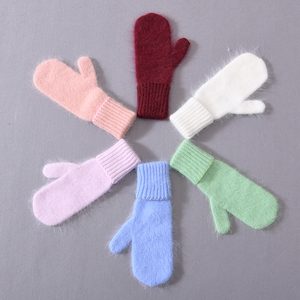 Vente en gros de mitaines longues en <span class=keywords><strong>laine</strong></span> duveteuses tricotées pour les doigts, douces, extensibles, douces et chaudes, gants d'hiver en cachemire personnalisés pour femmes - Product Image 1
