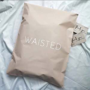 Bolsa de Correo de Polietileno Reciclable con Logotipo Impreso Personalizado, Bolsa de Embalaje para Zapatos y Ropa - Product Image 4