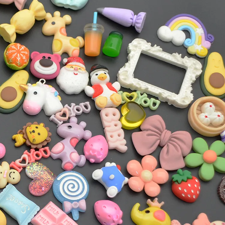 Abbellimenti giocattolo accessori di fascino della resina kawaii e del polimero arcobaleno di figurine