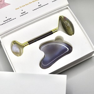<span class=keywords><strong>Rouleau</strong></span> <span class=keywords><strong>de</strong></span> massage facial double face en agate <span class=keywords><strong>de</strong></span> <span class=keywords><strong>jade</strong></span> et planche Gua Sha en forme <span class=keywords><strong>de</strong></span> cœur, personnalisable avec logo, pour le corps entier - Product Image 3