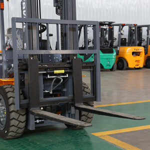 Chariot élévateur original tout <span class=keywords><strong>terrain</strong></span> gpl et <span class=keywords><strong>diesel</strong></span> avec changement de vitesse latéral et fourche rotative avec filtre à huile - Product Image 3