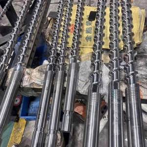 Barillet de vis simple nitruré HV900+ pour extrusion plastique, haute dureté, bonne résistance, longue durée de vie - Product Image 1
