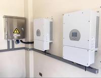 Kit complet de panneaux solaires monocristallins MPPT 10kW 20kW 50kW avec onduleur à onde sinusoïdale pure pour maison hors réseau et batterie lithium-ion
