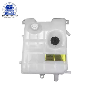 M51-1311010C de réservoirs d'expansion d'eau directe d'usine pour les pièces de camion DONGFENG CHENGLONG M7 - Product Image 1
