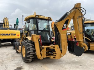 Chargeuse-pelleteuse Caterpillar 420F/420F2 d'origine japonaise, d'<span class=keywords><strong>occasion</strong></span>, capacité de la benne de 3 m³, poids opérationnel de 20 tonnes, à vendre - Product Image 2