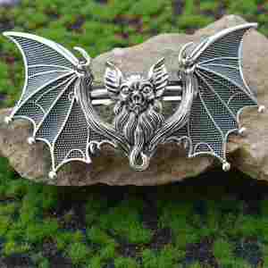 Gothic Bat Hair Clip <b>Braiding</b> Gothic Retro Style Dressing Texture Hair <b>Accessories</b> Gothic Witchy Halloween Big Bat Wing Barrette - Product Image 3