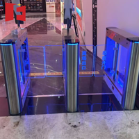 Gerbang Putar Penghalang Ayun Baja Tahan Karat untuk Pintu Masuk Bioskop Dengan Kontrol Akses Kartu RFID Kode QR Keamanan
