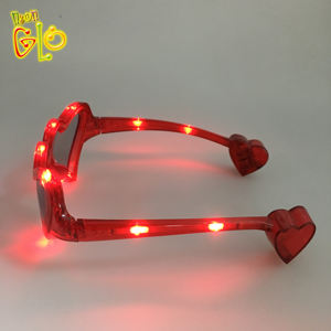 Nuovo prodotto occhiali da sole LED a forma di cuore decorazione per feste occhiali lampeggianti luminosi - Product Image 3