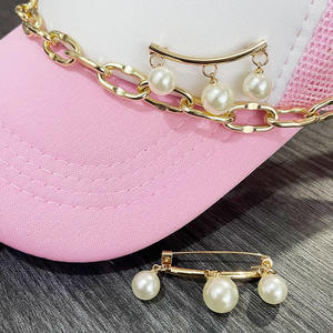 थोक स्टाइलिश स्पोर्टी एल्यूमीनियम सजावटी जाल बेसबॉल ट्रक टोपी चेन सामान महिलाओं के लिए हैंडमेड नायलॉन - Product Image 5