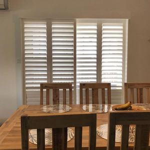 Chine usine écologique blanc 3.5 pouces PVC Plantation volets porte coulissante et <span class=keywords><strong>volet</strong></span> bois aluminium <span class=keywords><strong>volet</strong></span> - Product Image 4