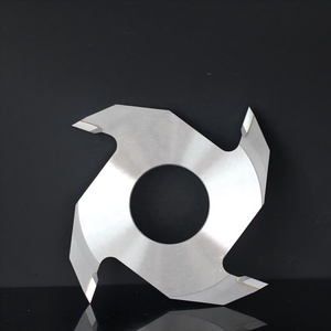 Cortador de Juntas de Dedos con Diseño de Cuatro Ranuras y Orificio de Montaje Central - Product Image 1
