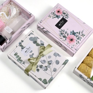 Clamshell flower bridesmaid gift box luxury tea handmade soap box jewlery box packaging silk scarf socks folding carton custom