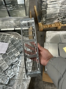 Herrajes Estampados, Productos de Soporte Personalizables de Acero Inoxidable, Fabricación de Chapa Metálica, Piezas de Bicicleta, Piezas de Mini Motocicleta - Product Image 3