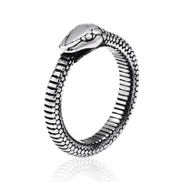 Yunnique Bague unisexe en acier inoxydable 316, style punk, motif écaille de serpent unique, finition argent antique, gravée, audacieuse, sombre, rebelle, pour motard
