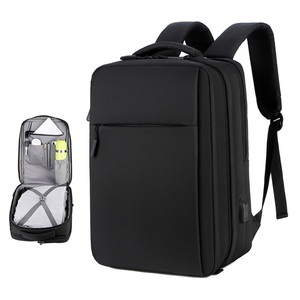 Bolsa de ordenador portátil con carga USB de gran capacidad, cierre de cremallera, logotipo personalizable, bolsa de negocios de uso diario para hombres y mujeres, estilo de letra - Product Image 1