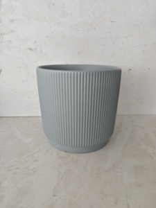 Pot <span class=keywords><strong>de</strong></span> fleur <span class=keywords><strong>de</strong></span> <span class=keywords><strong>jardin</strong></span> en céramique <span class=keywords><strong>de</strong></span> couleur blanche mate personnalisée <span class=keywords><strong>bassin</strong></span> avec trou <span class=keywords><strong>pour</strong></span> une utilisation intérieure/extérieure - Product Image 6