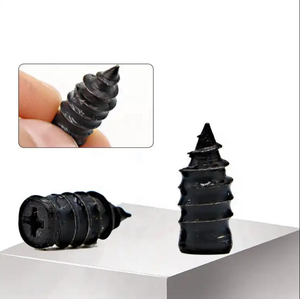 Usine <span class=keywords><strong>prix</strong></span> de gros vide Tubeless outils de <span class=keywords><strong>réparation</strong></span> de pneus Patch <span class=keywords><strong>pneu</strong></span> caoutchouc personnaliser roues moto voiture vélo vis <span class=keywords><strong>clou</strong></span> Kit - Product Image 5