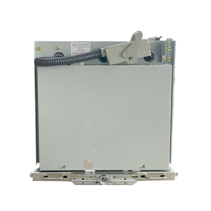 Xe đẩy cách ly 12 PT Xe đẩy 630A trong nhà cao áp ba đơn vị Xe đẩy PT - Product Image 2