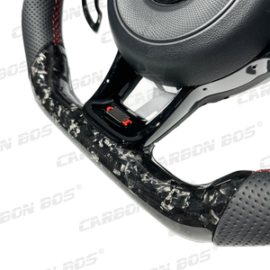 Volant en fibre de carbone forgé en forme de D, personnalisable en usine, pour mise à niveau des anciens modèles Polo Golf MK7, MK6, MK5 - Product Image 3
