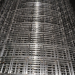 와이어 직경 0.4mm-6.0mm 메쉬 크기 2mm * 2mm -100mm * 100mm 스테인리스 스틸 용융 아연 도금 용접 메쉬 격리 가능 - Product Image 1