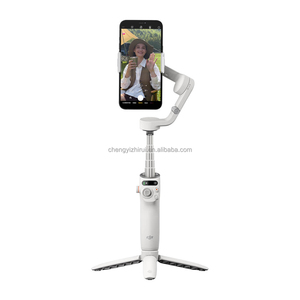 Osmo Mobile 6 Platinum Gray Sport Utilisation jusqu'à 215 mm Lancement rapide Tutoriels sans tracas Édition en un clic - Product Image 2