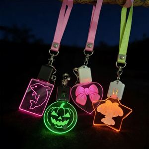Regalos Corporativos Personalizados, Llavero Acrílico LED que Cambia de Color, Logotipo/Diseño Personalizado, Recuerdos para Fiestas de Equipo, Regalos para Fiestas Infantiles - Product Image 1