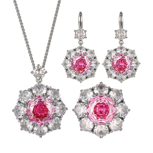 Conjunto de Joyería de Cobre Ecológico para Boda, con Zirconia Rosa Roja de 14-1mm, Colgante Redondo, Conjunto de Joyería a Juego para Novia - Product Image 1