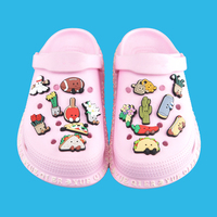 Breloques de chaussures en PVC à thème animalier de Noël mignonnes, épingles graphiques tendance d'équipes de football américain pour la décoration personnalisée de sabots DIY