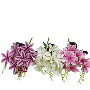 Pétalos de Rosa Artificiales Hechos a Mano, Suaves, Impermeables, para Decoración de Bodas y Navidad - Product Image 1