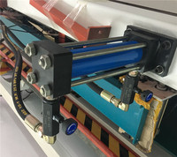 Machine d'assemblage semi-automatique pour le travail du bois, le laminage du bois, le collage des joints à doigts, la presse à assembler